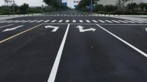 蘇州相城區(qū)廠(chǎng)區(qū)劃線(xiàn)選哪家？專(zhuān)業(yè)施工團(tuán)隊(duì)，多年經(jīng)驗(yàn)值得信賴(lài)